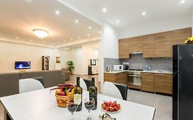 The Grand Apartment L